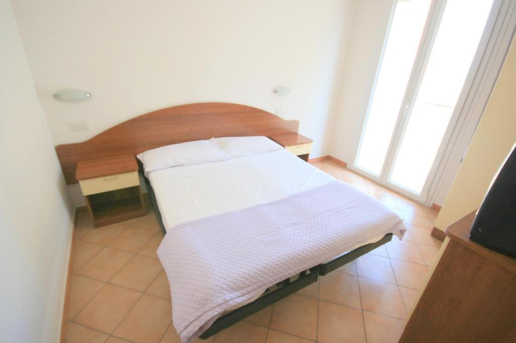 Residence Algarve Rimini Quarto foto