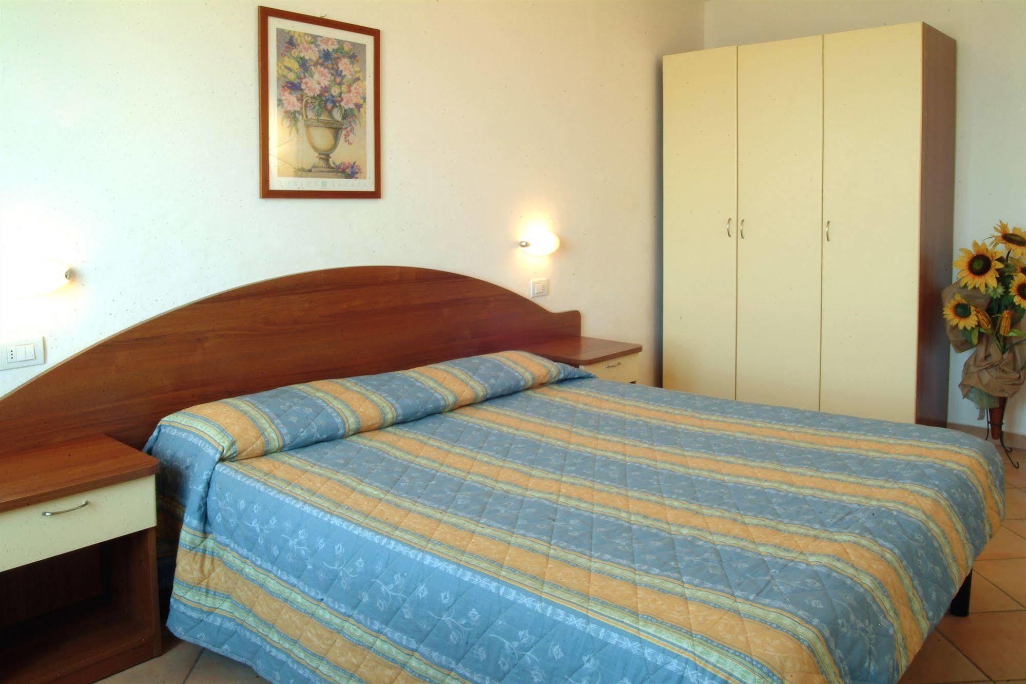 Residence Algarve Rimini Exterior foto